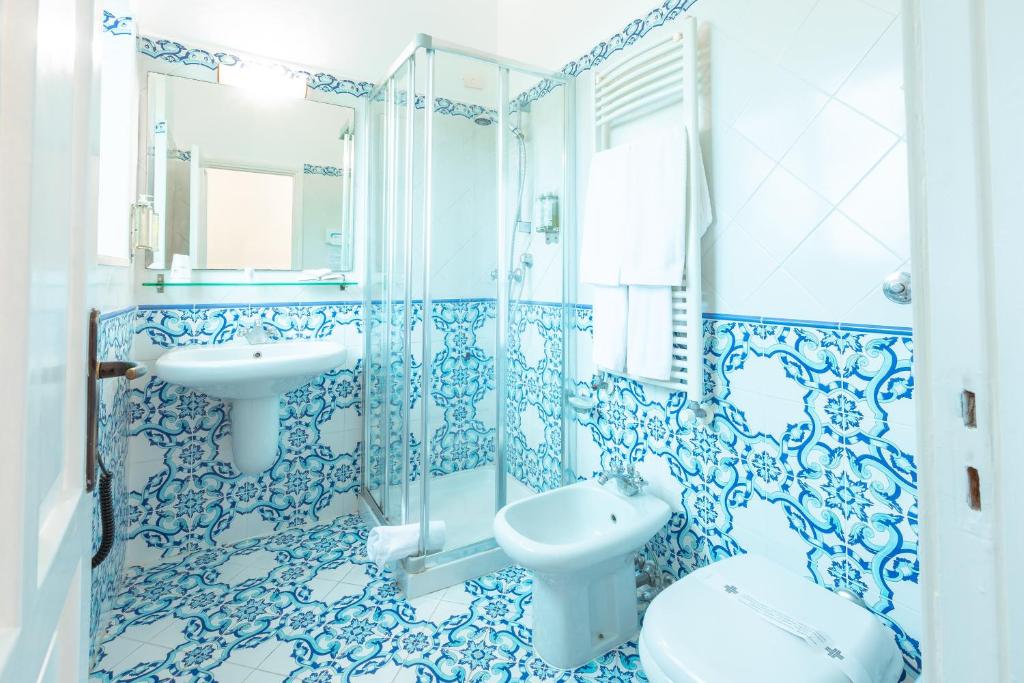 Hotel Villa Sarah - 4