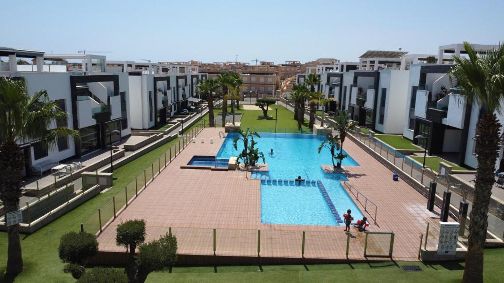 Fotografia z galérie ubytovania Torrevieja - Punta Prima Penthouse OASIS BEACH VII v destinácii Torrevieja