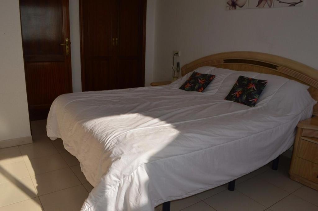 Posteľ alebo postele v izbe v ubytovaní 3 Bedroom Apartment With Stunning Views K302