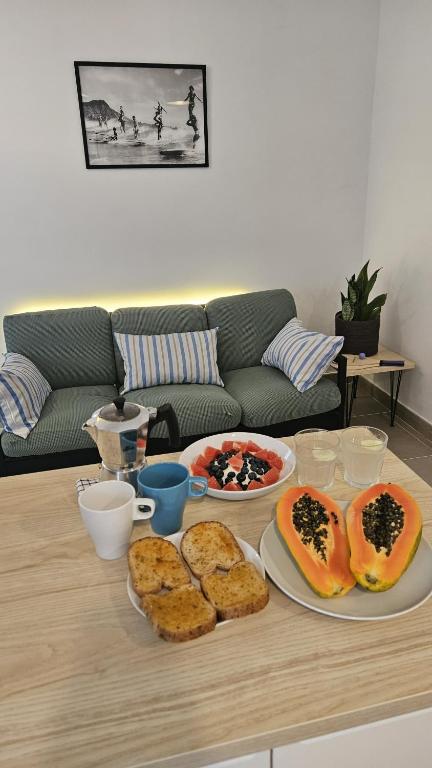 Jídlo v hostelu nebo okolí