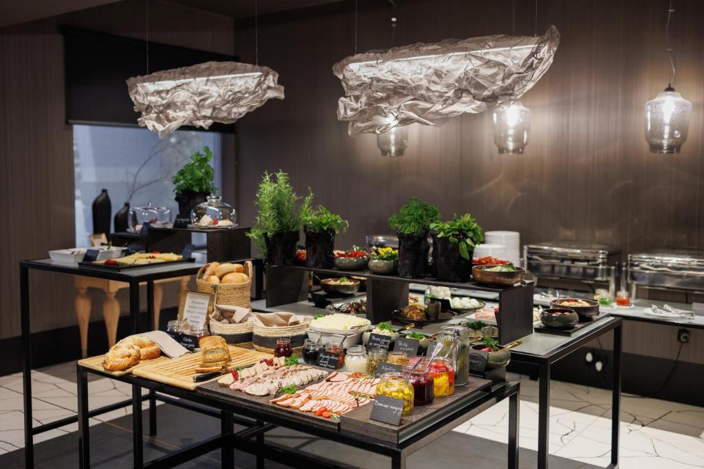 Hotel 3 Trio - Resim 5