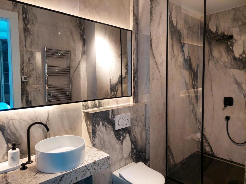 Curated visual reference: Visual Reference: Unique Premium Penthouse With Spa And Gym In Dedinje Belgrado