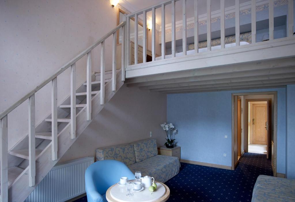 Mitsis Galini - Maisonette (2 Adults + 2 Children)