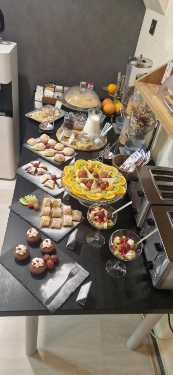 Garni Hotel Zen free parking - Resim 19