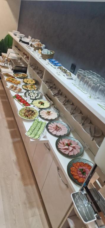 Garni Hotel Zen free parking - Resim 20