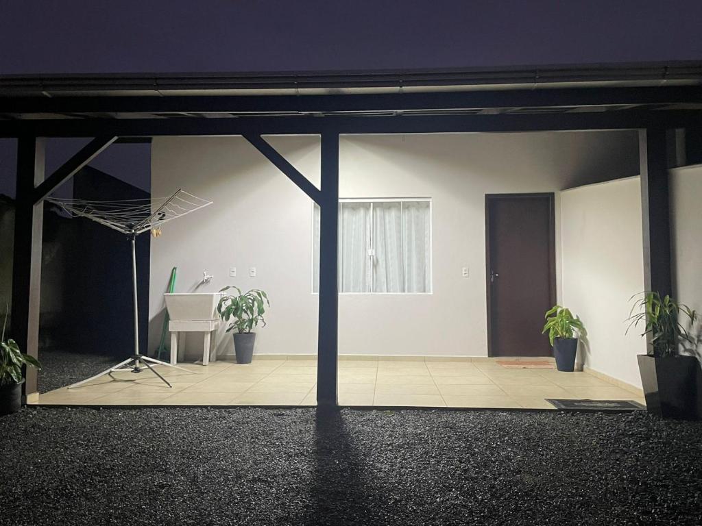 Fotografie z fotogalerie ubytování Casa Joinville 2 dormitórios custo beneficio v destinaci Pirabeiraba
