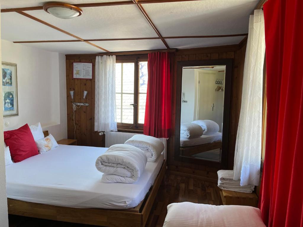 Schäfli - Basic Triple Room