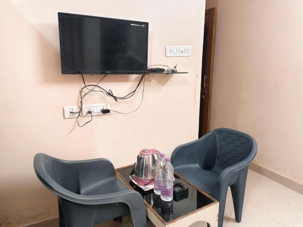TV a/nebo společenská místnost v ubytování Hotel Bay Beach Inn