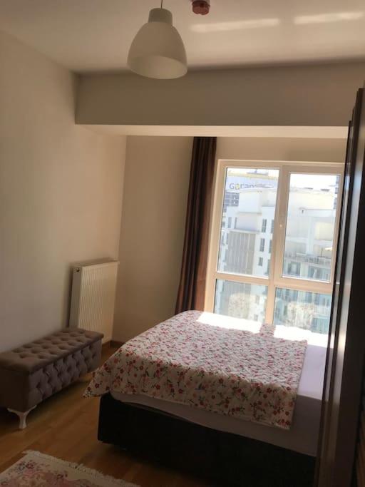 Postel nebo postele na pokoji v ubytování Dubleks şık daire