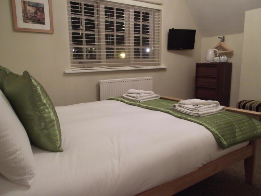 The Stag Enfield - Standard Double Room