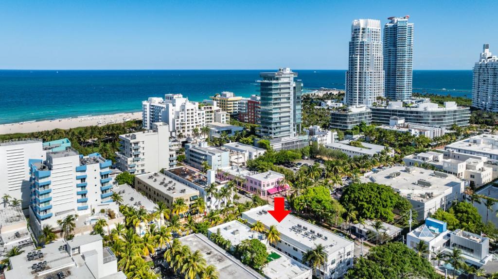 Nespecifikovaný výhled na destinaci Miami Beach nebo výhled na město při pohledu z hotelu
