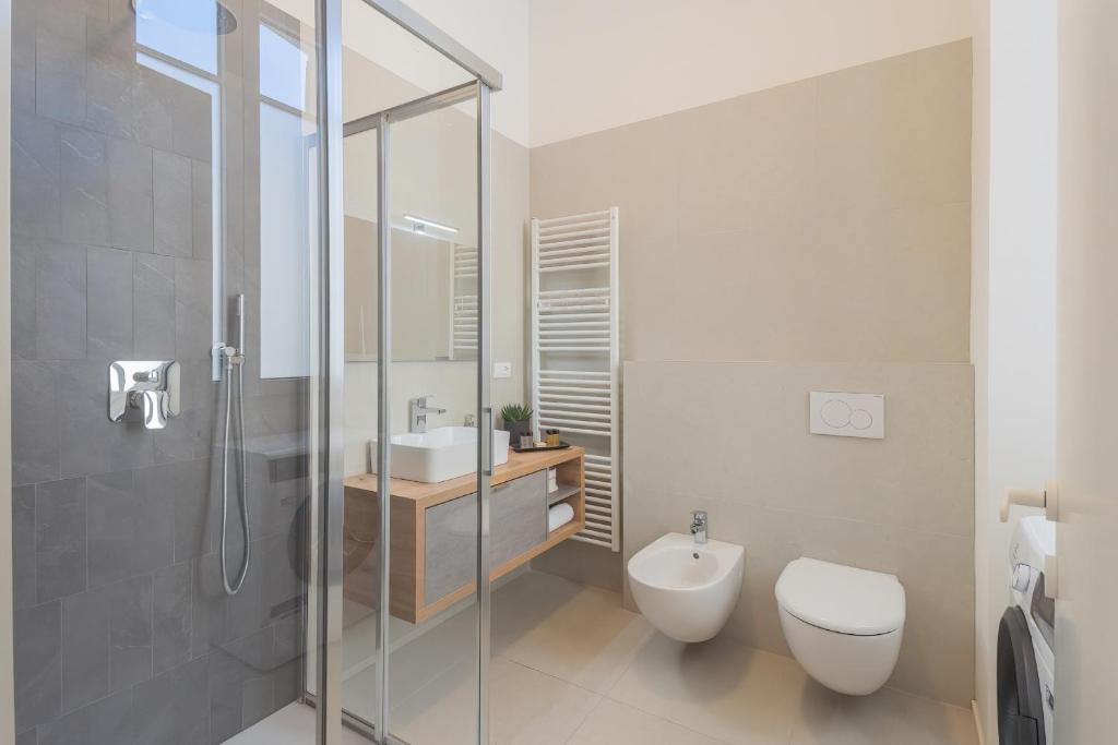 ManaraQuattro - apartament in Como near the center with free parking - Lake Como photo