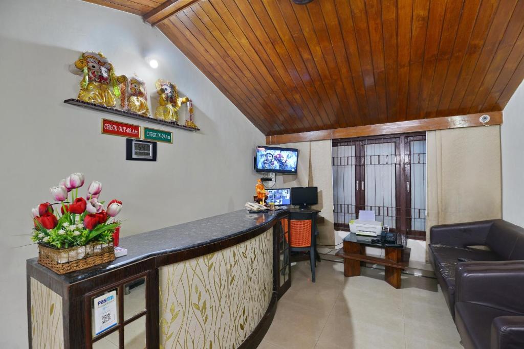 TV a/nebo společenská místnost v ubytování Hotel O Sai Leela