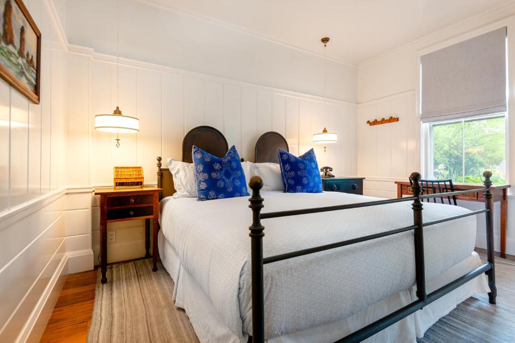 Greydon House photo