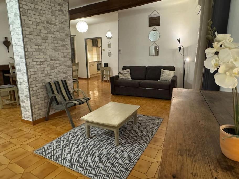 Photo de la galerie de l'établissement Ammonite, à Digne-Les-Bains