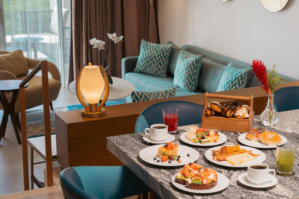 Hard Rock Hotel & Casino Punta Cana - All Inclusive - 岩石套房国王和沙发床与私人助理-1 BR