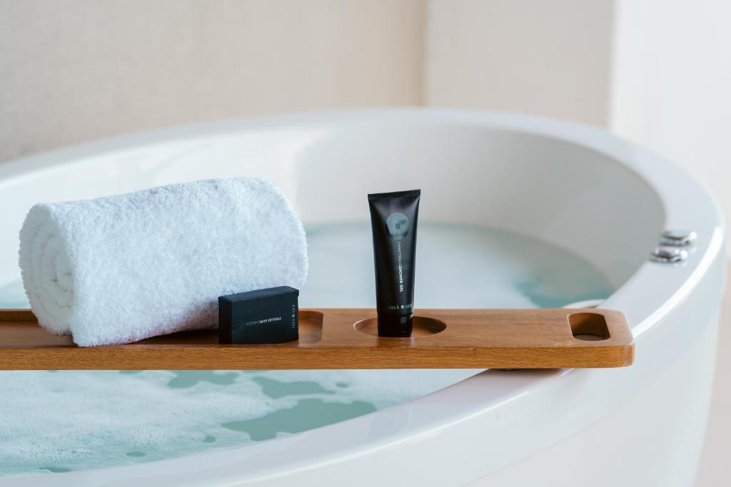 Hard Rock Hotel & Casino Punta Cana - All Inclusive - Quadruple Room