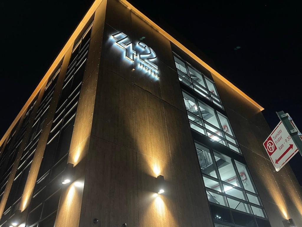 ホテルが所在する建物