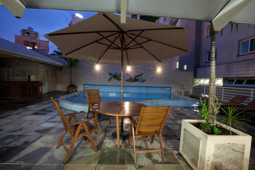  Oitis Hotel
