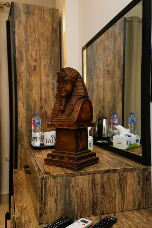 Taj Pyramids inn - Pyramids View Rooftop - 11