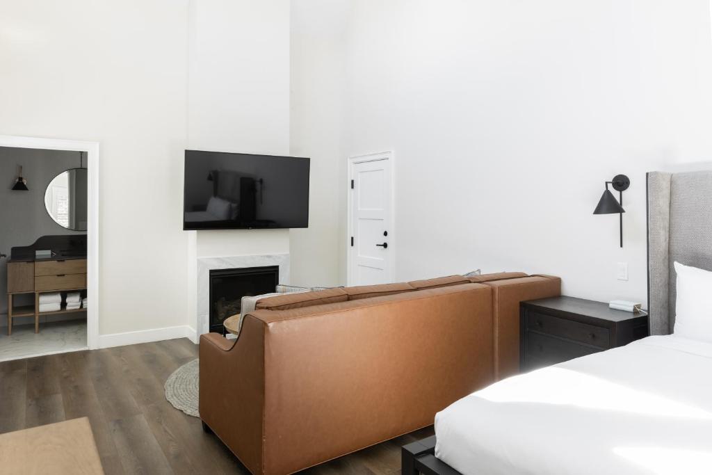 Homestead Resort - Junior Suite