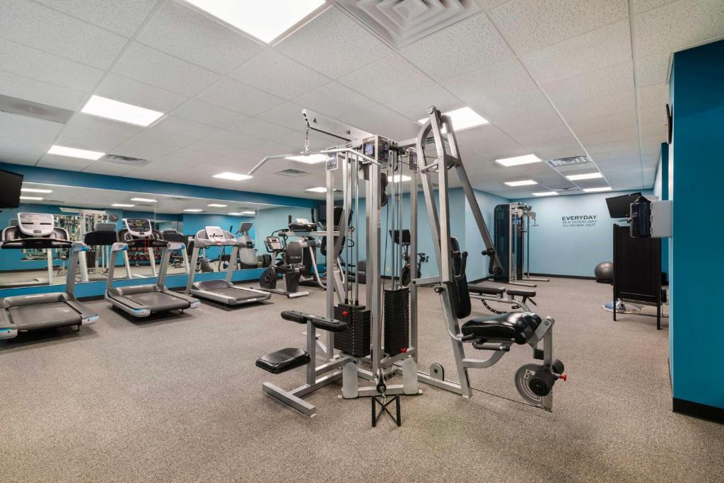 Fitness centrum a/nebo fitness zařízení v ubytování Best Western Plus Plattsburgh