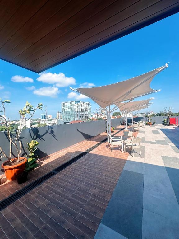 Balkón nebo terasa v ubytování Oakwood Merdeka Bandung