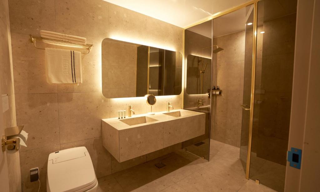 Brown Dot Hotel Gunsan Terminal Branch - Zweibettzimmer