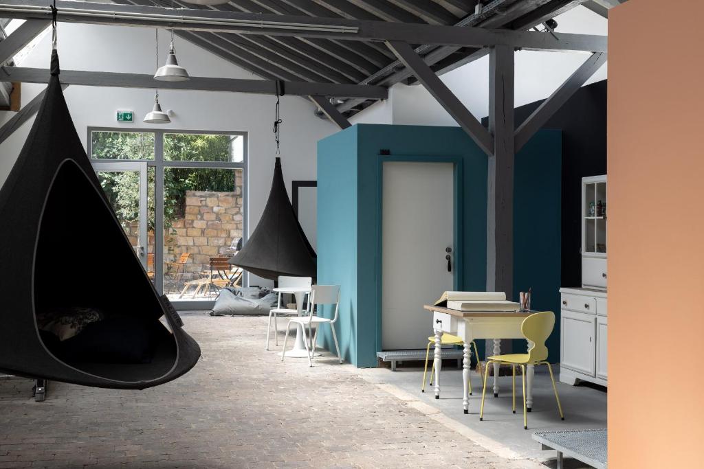 Baumann & Müller - 10