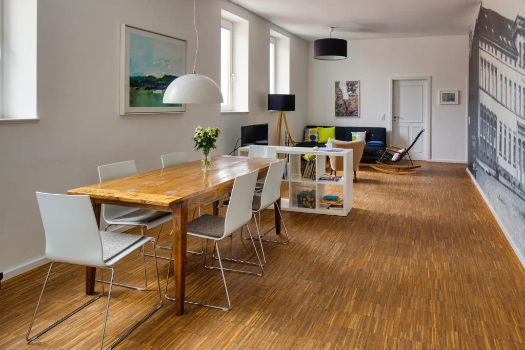 Baumann & Müller - 17