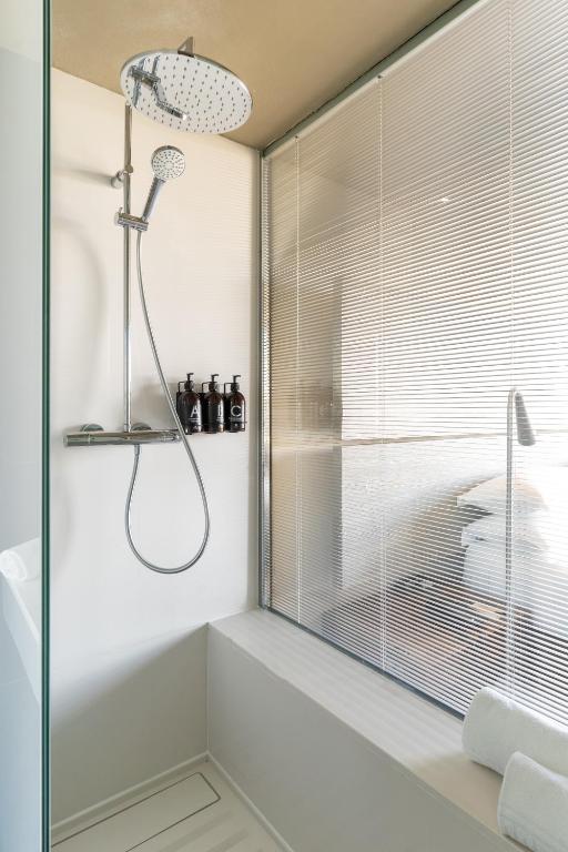 B Hotel - Resim 24