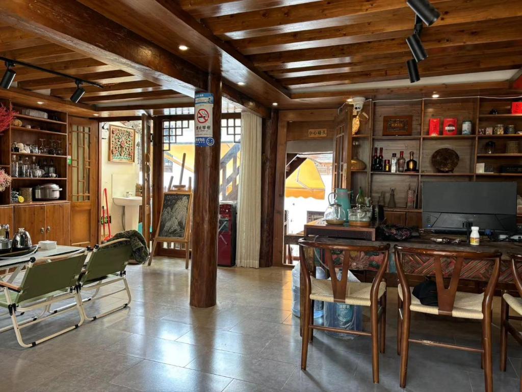 Fotografie z fotogalerie ubytování 云中君客栈 Sunshine guest house v destinaci Li-ťiang