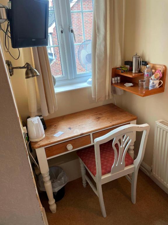 Sherbourne House - Single Room