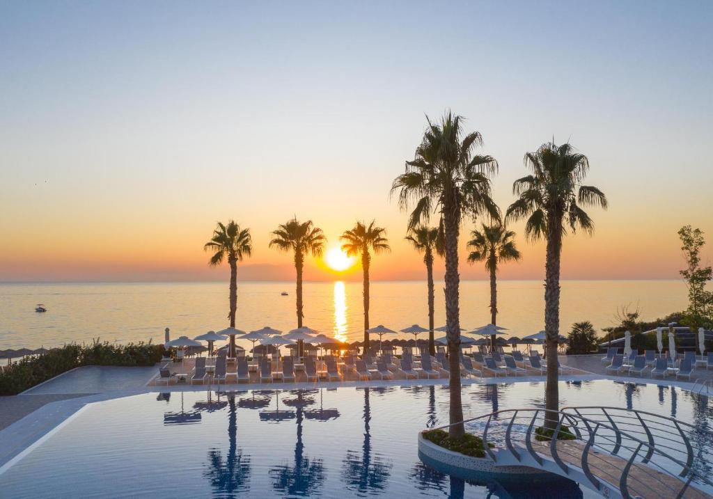 The swimming pool at or close to Potidea Palace Hotel