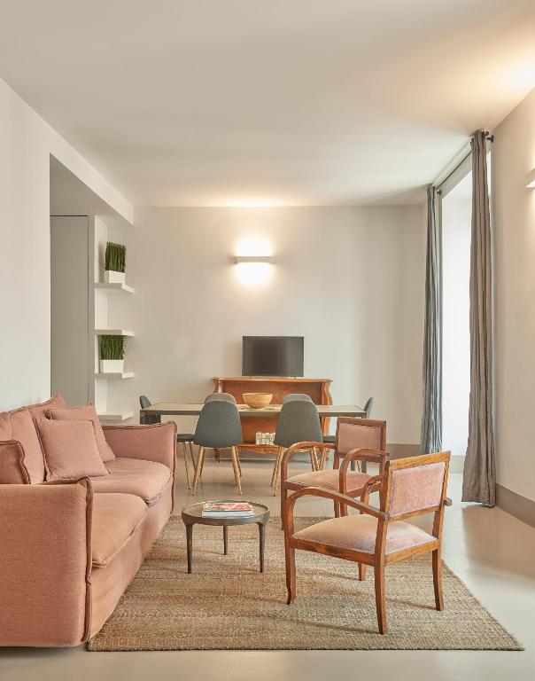 TV a/nebo společenská místnost v ubytování Palazzo Scammacca