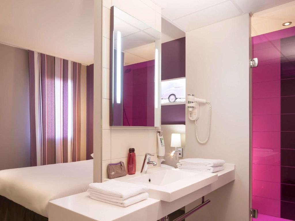 Koupelna v ubytování ibis Styles Montbéliard