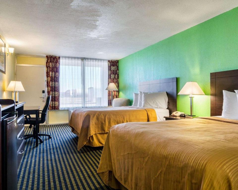 Quality Inn Liberal - Doppelzimmer Mit Zwei Doppelbetten - Nichtraucher