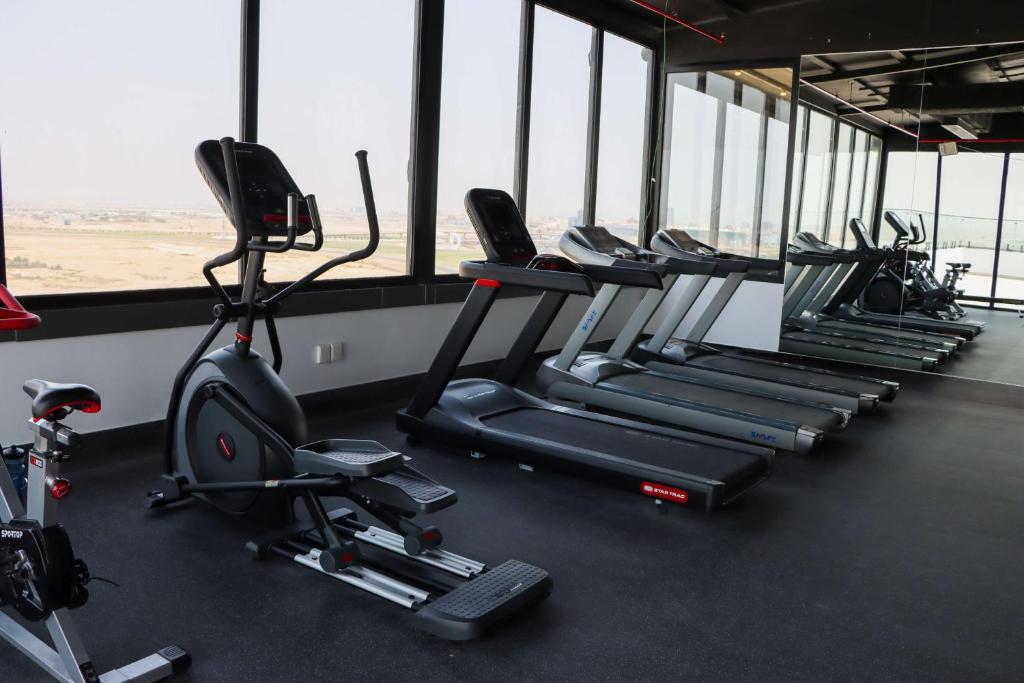 Fitness centrum a/nebo fitness zařízení v ubytování Best Western Plus Jeddah Hotel Madinah Road