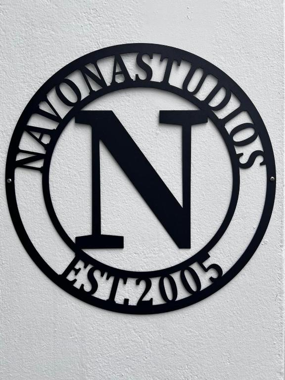 Certifikát, hodnocení, plakát nebo jiný dokument vystavený v ubytování Navona Studios