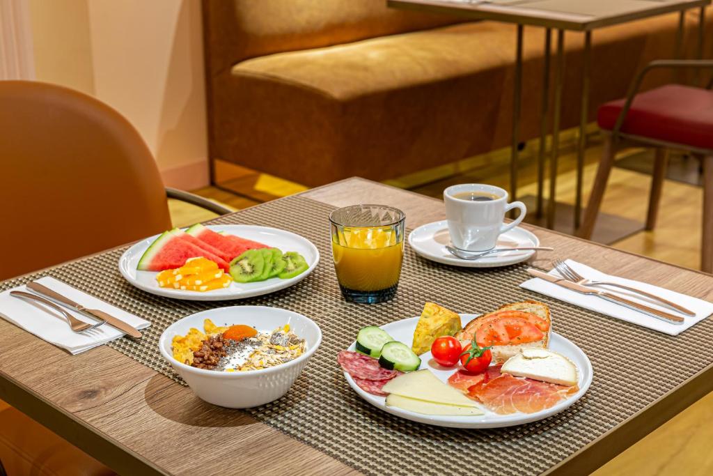 Room Mate Leo, Granada - Resim 10