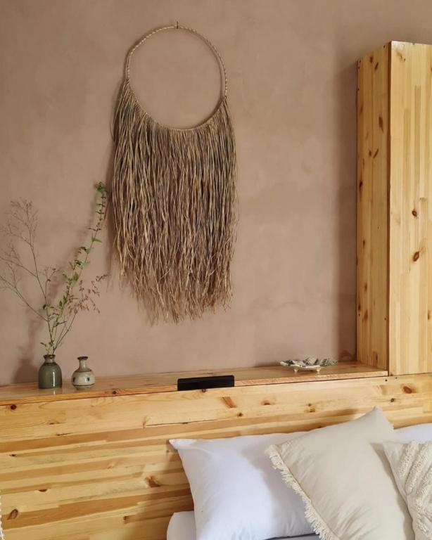 Postel nebo postele na pokoji v ubytování Una Isla Vida - Your Affordable Retreat Space
