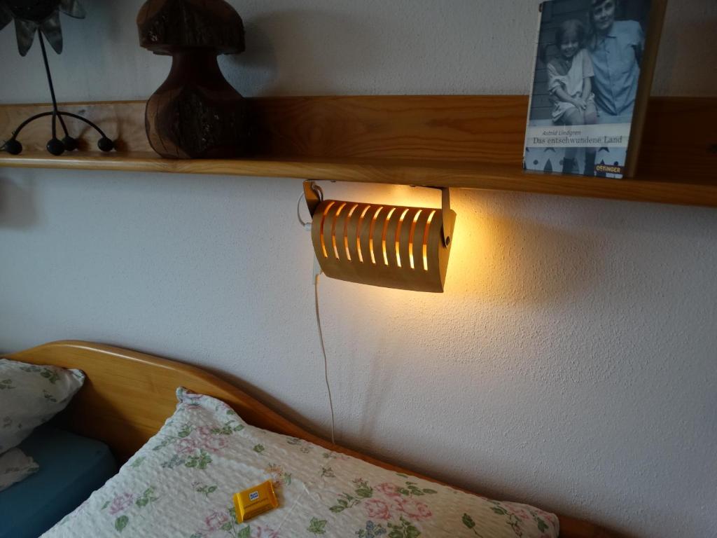 Postel nebo postele na pokoji v ubytování Fewo Hintermair