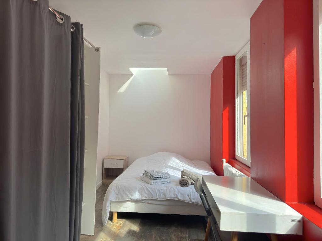 Posteľ alebo postele v izbe v ubytovaní Maison Cosy 10 Personnes 3 SDB proche Lille