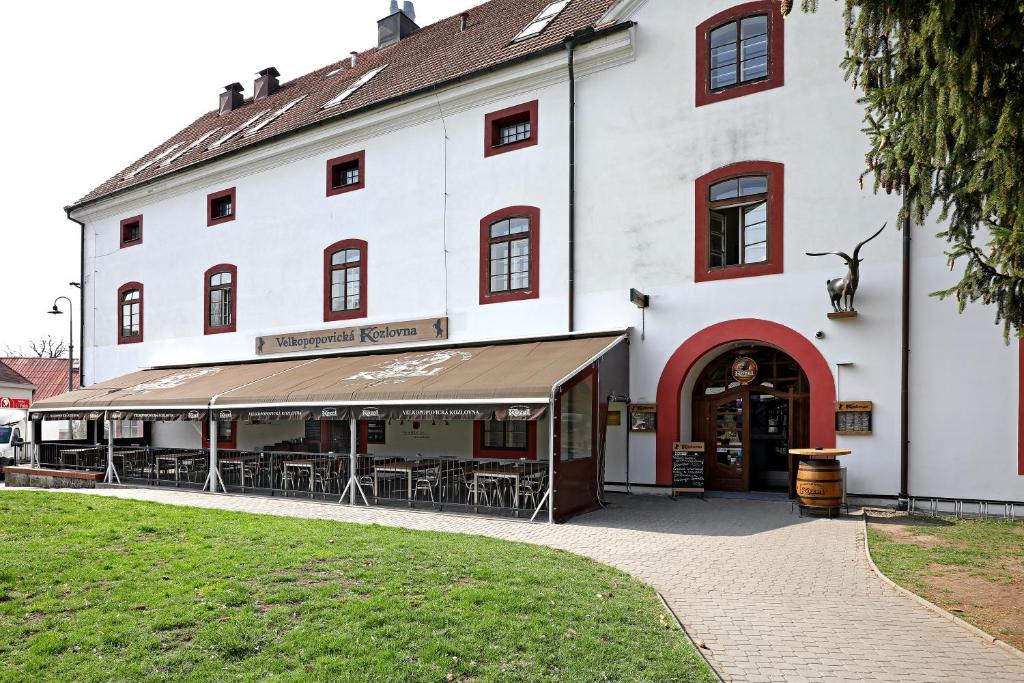 Budova, kde se hotel nachází