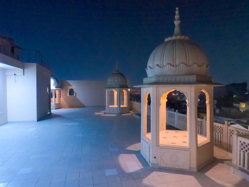 Fotografie z fotogalerie ubytování The Taj Vista Agra -walking distance to Taj Mahal v destinaci Agra