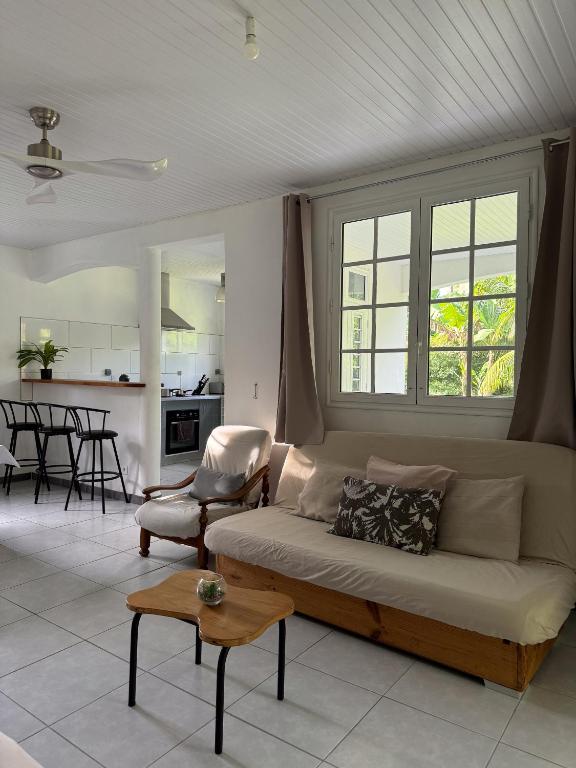 Posezení v ubytování Casa Tropical · T3 Calme & Spacieux