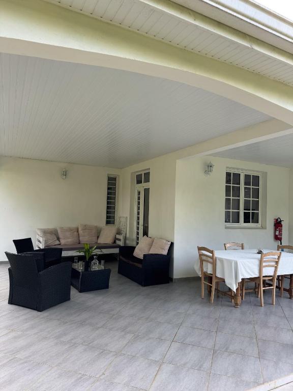 Posezení v ubytování Casa Tropical · T3 Calme & Spacieux