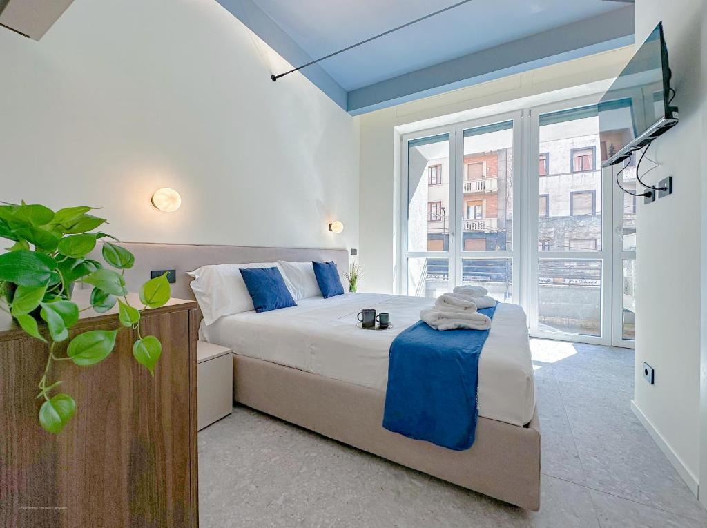 TV a/nebo společenská místnost v ubytování Porta Venezia - Luxy Suites - 6 camere