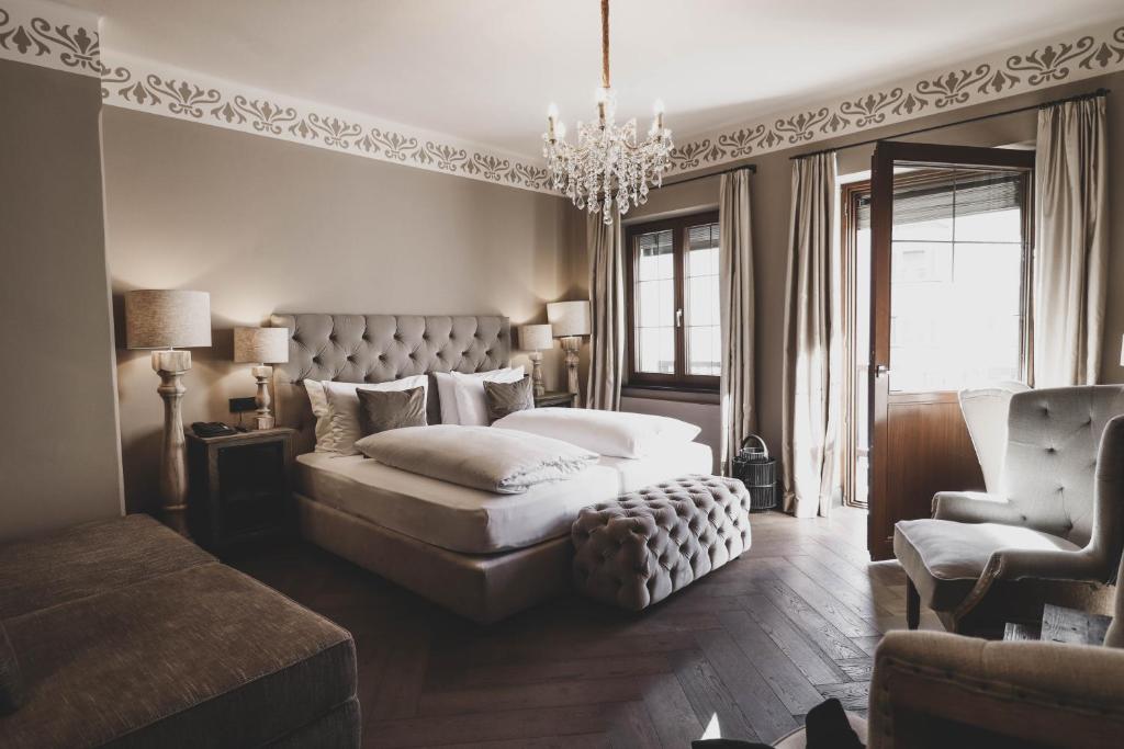 Boutiquehotel Weisses Rössl - Resim 38