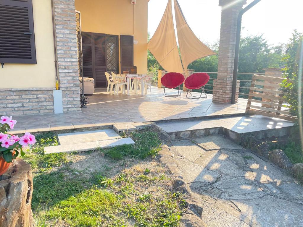 Foto dalla galleria di Casa Gatti: villa con giardino con accesso indipendente a Rivanazzano